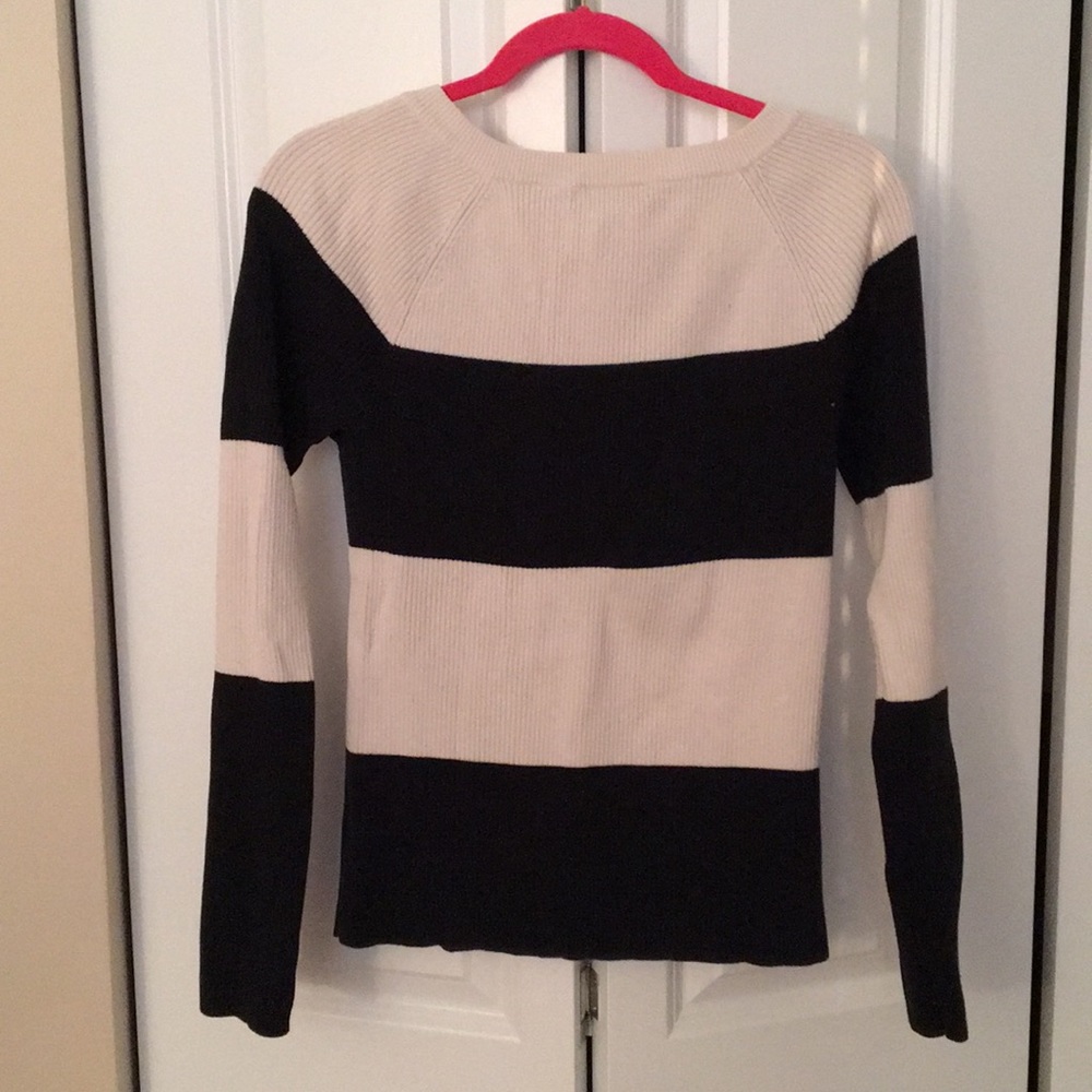 Ralph Lauren Black and White Sweater - Picture 2 of 2
